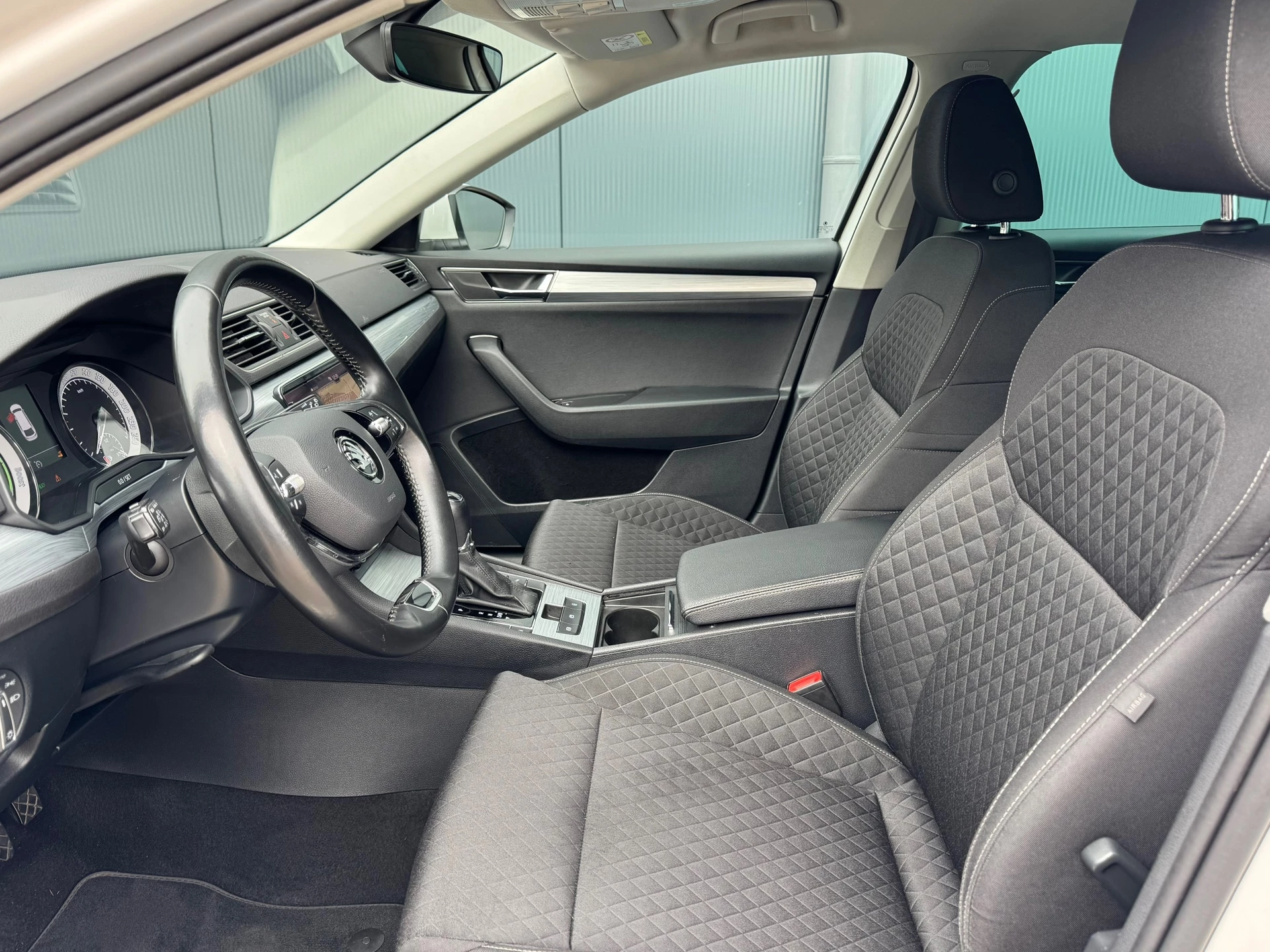 Hoofdafbeelding Škoda Superb