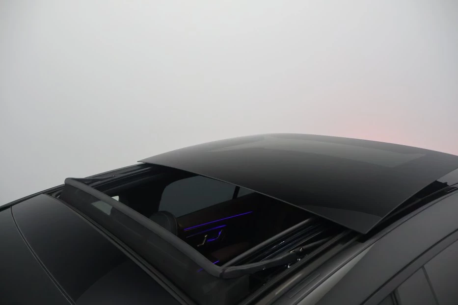 Hoofdafbeelding Mercedes-Benz EQS
