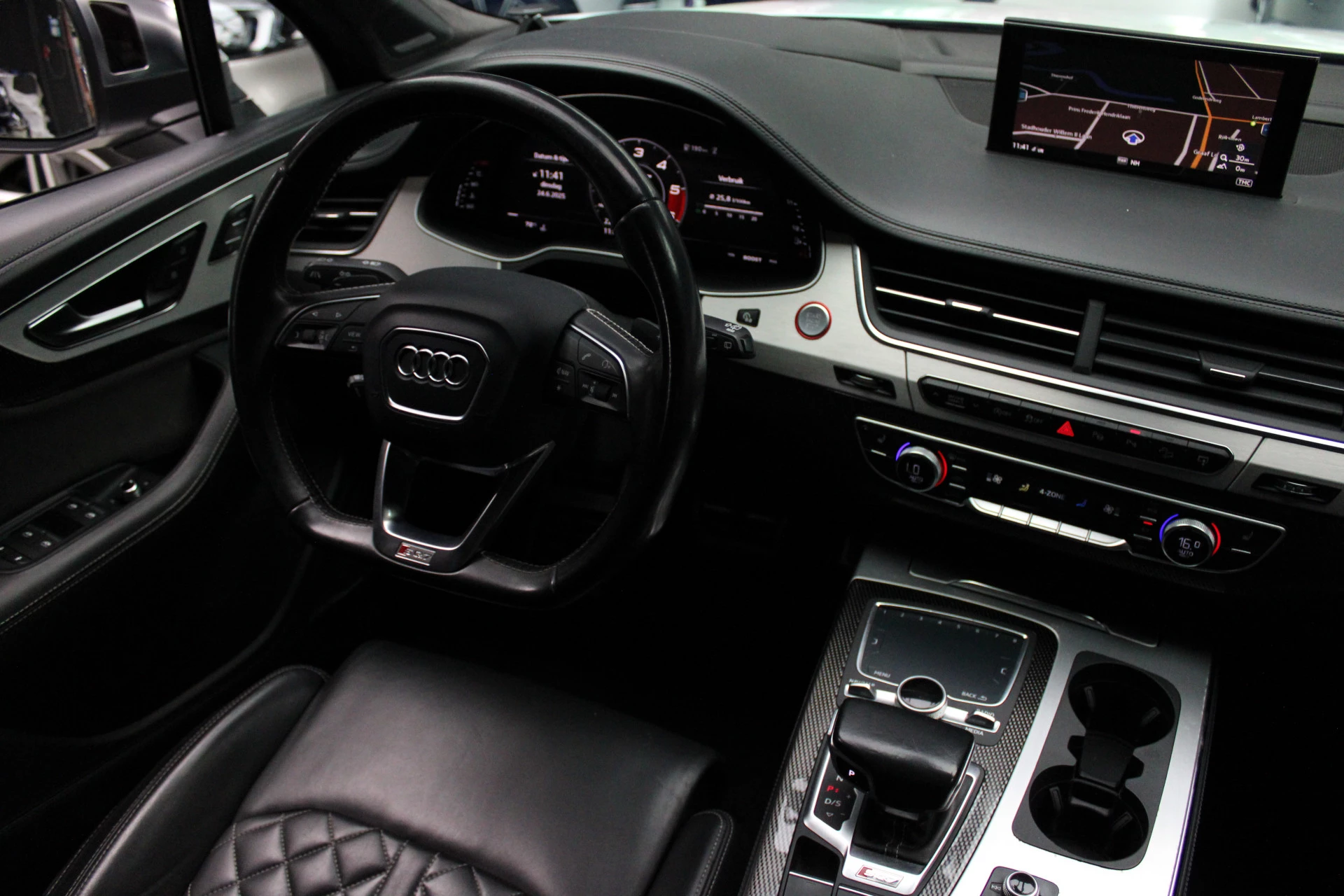 Hoofdafbeelding Audi Q7
