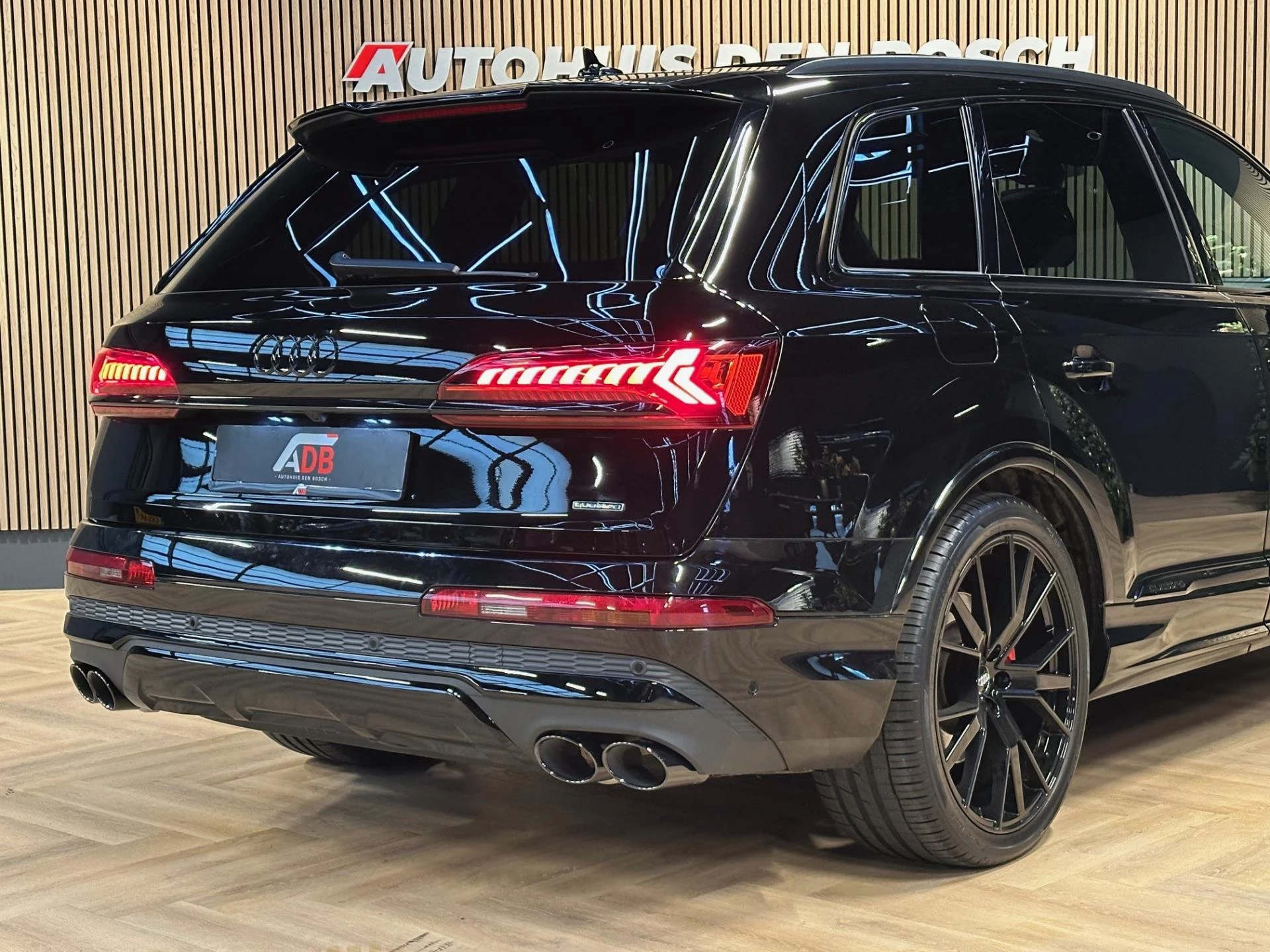 Hoofdafbeelding Audi Q7