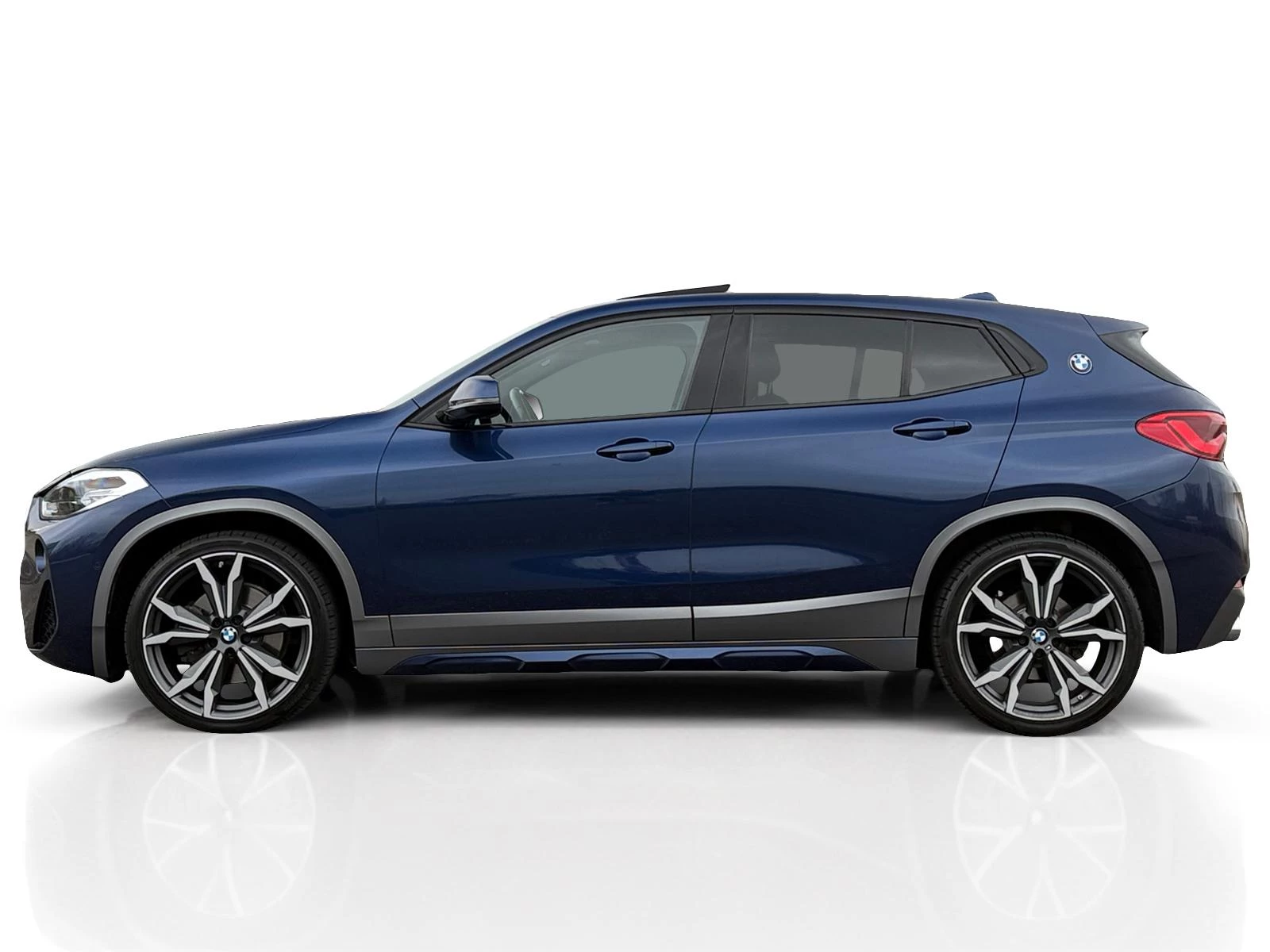 Hoofdafbeelding BMW X2