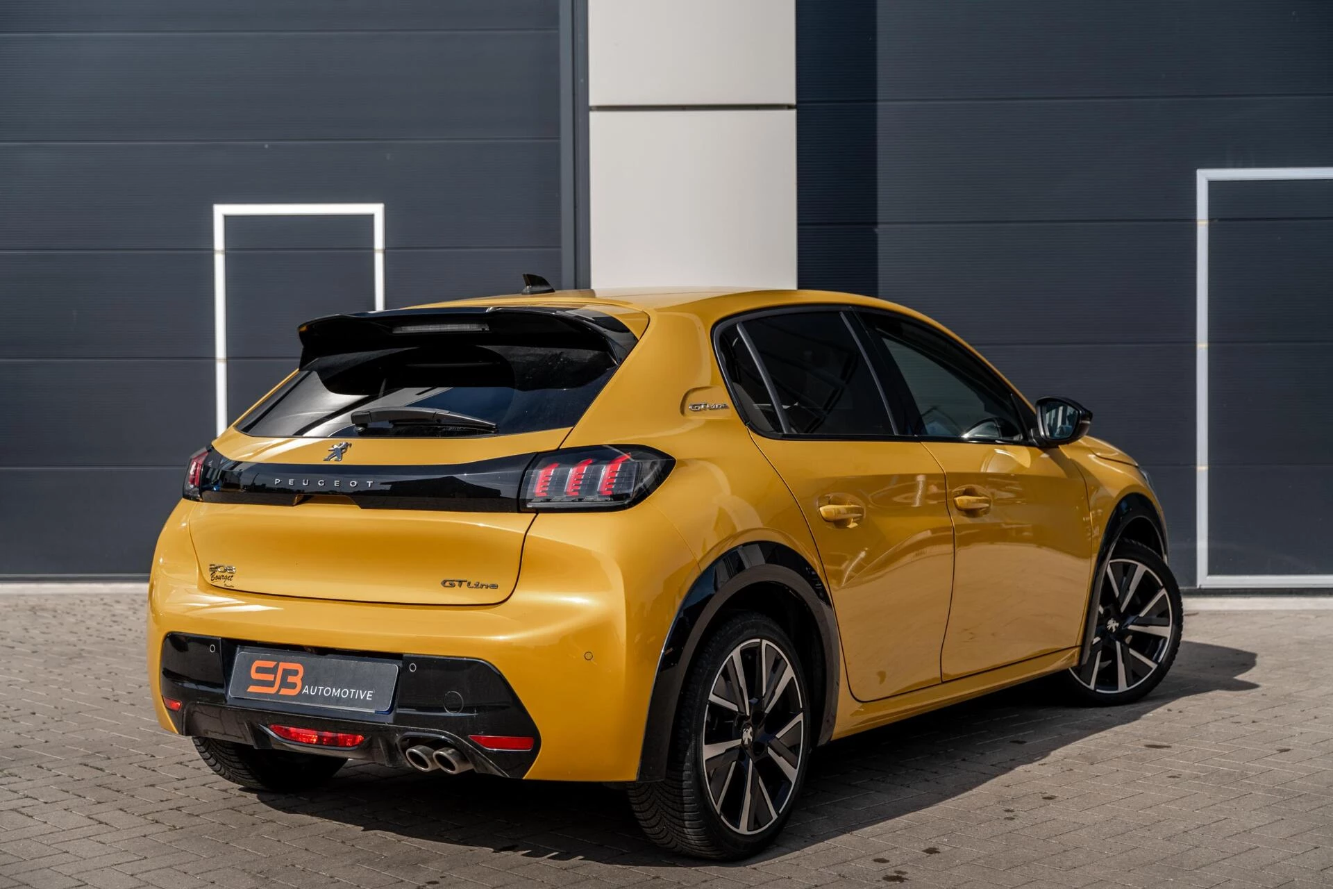 Hoofdafbeelding Peugeot 208