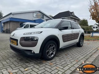 Citroen C4 Cactus 1.2 e-VTi Shine automaat