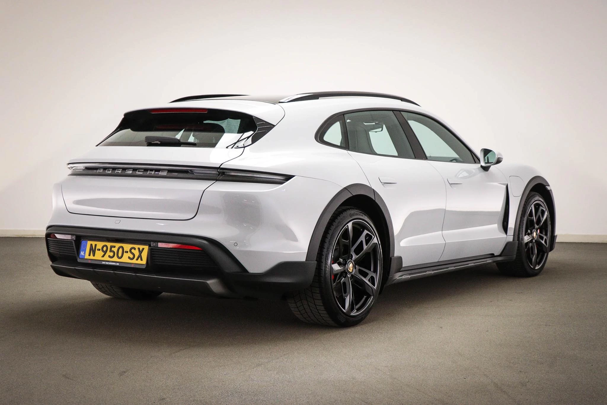 Hoofdafbeelding Porsche Taycan