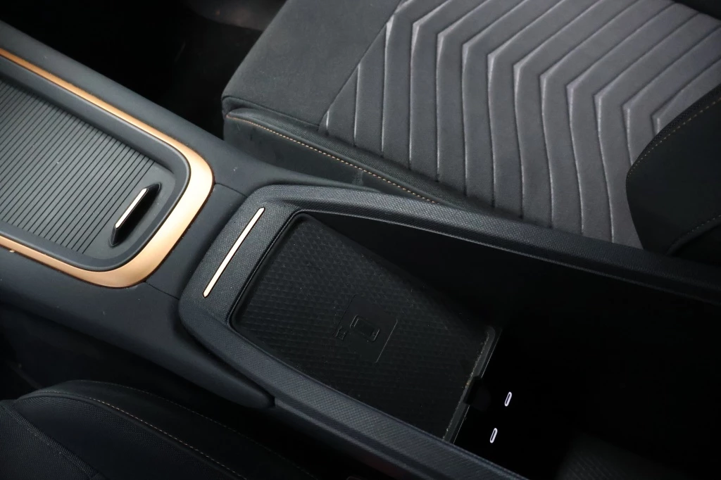 Hoofdafbeelding CUPRA Born