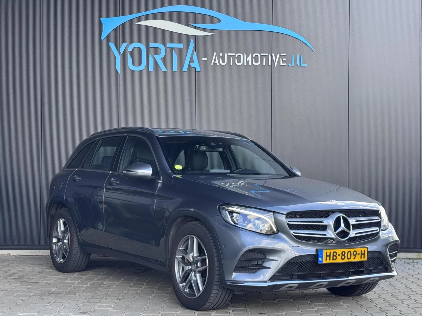 Hoofdafbeelding Mercedes-Benz GLC