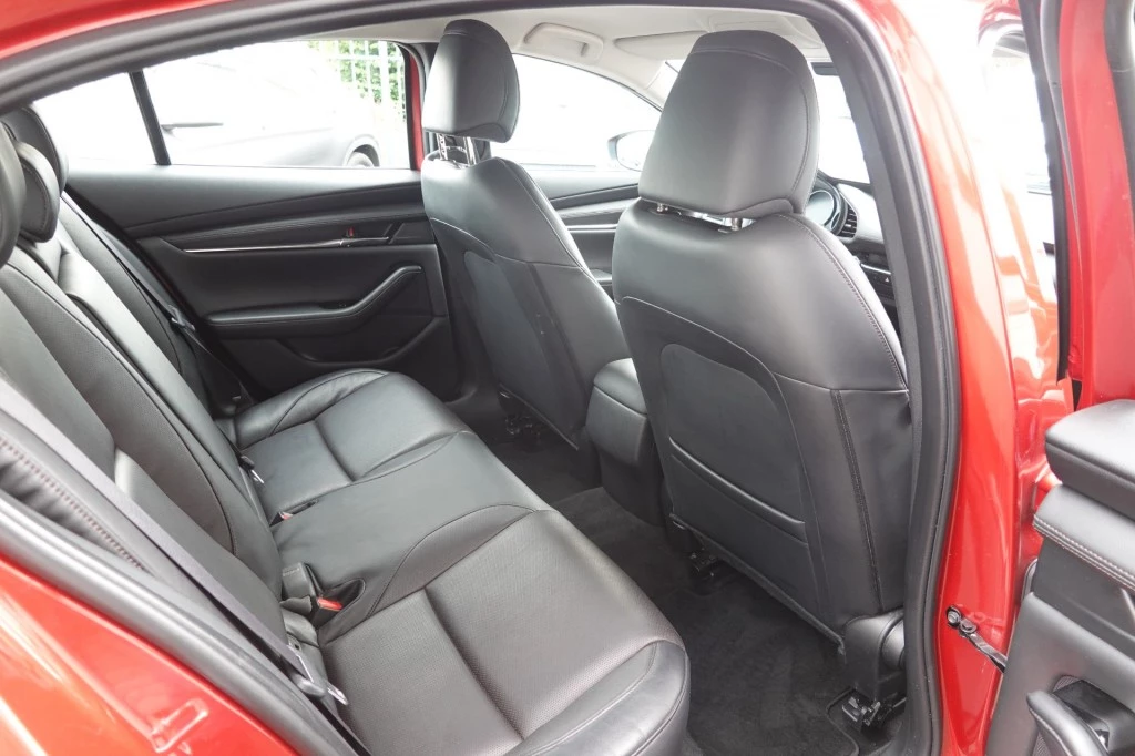 Hoofdafbeelding Mazda 3
