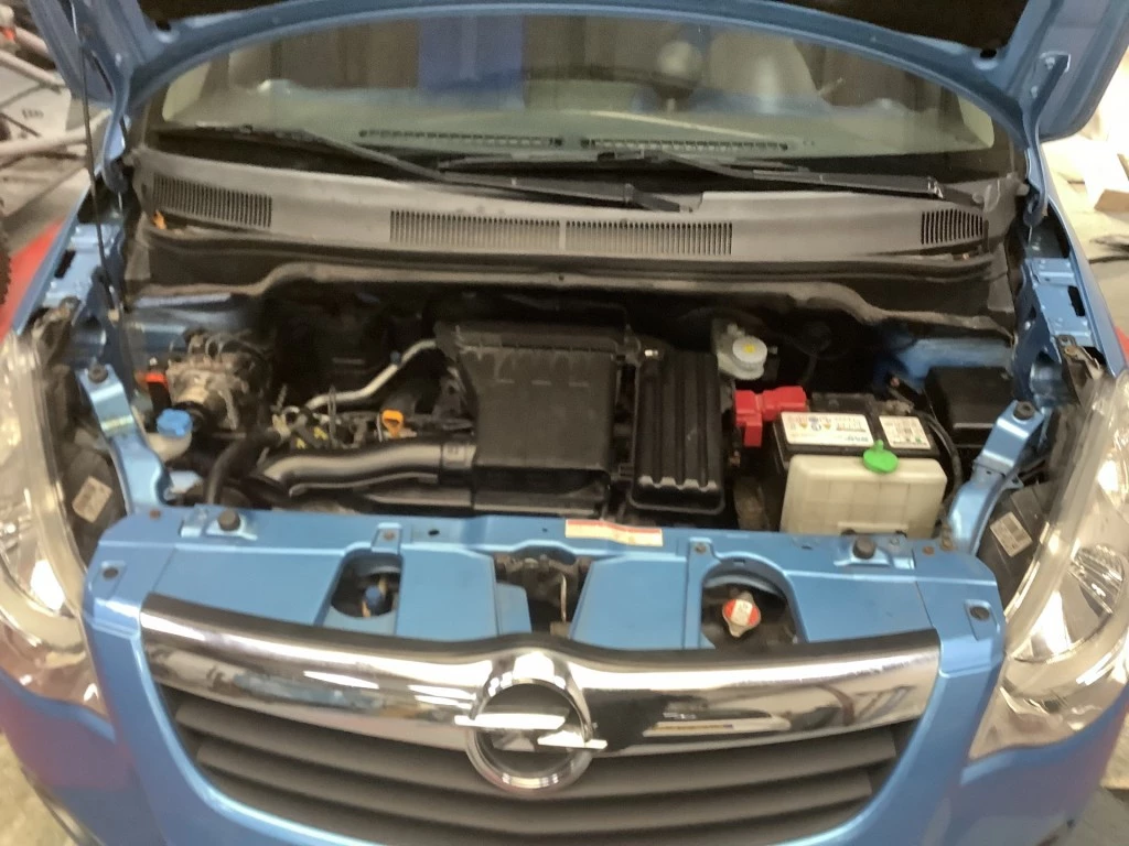 Hoofdafbeelding Opel Agila