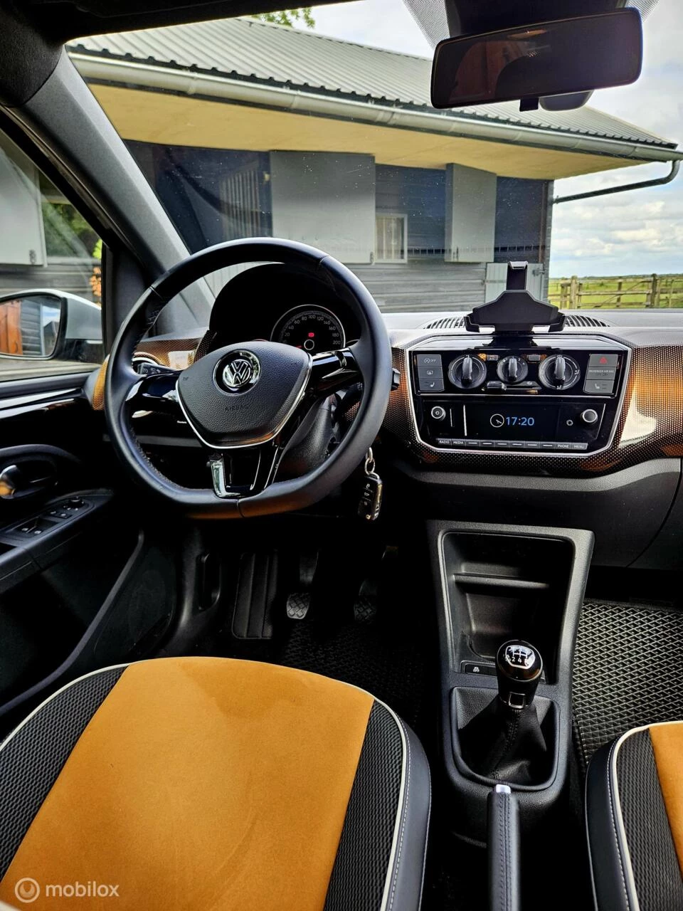 Hoofdafbeelding Volkswagen up!