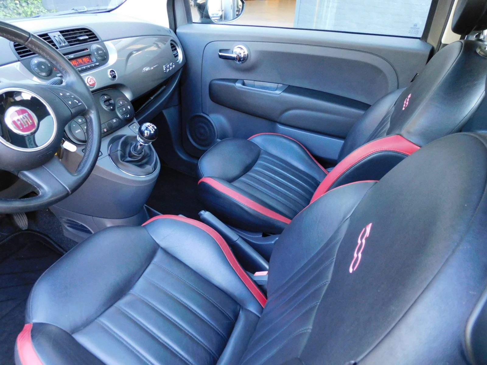 Hoofdafbeelding Fiat 500