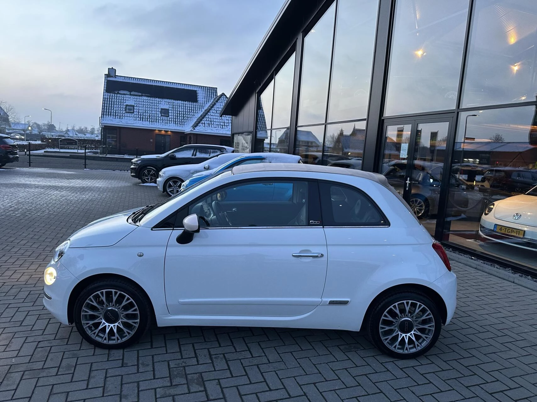 Hoofdafbeelding Fiat 500