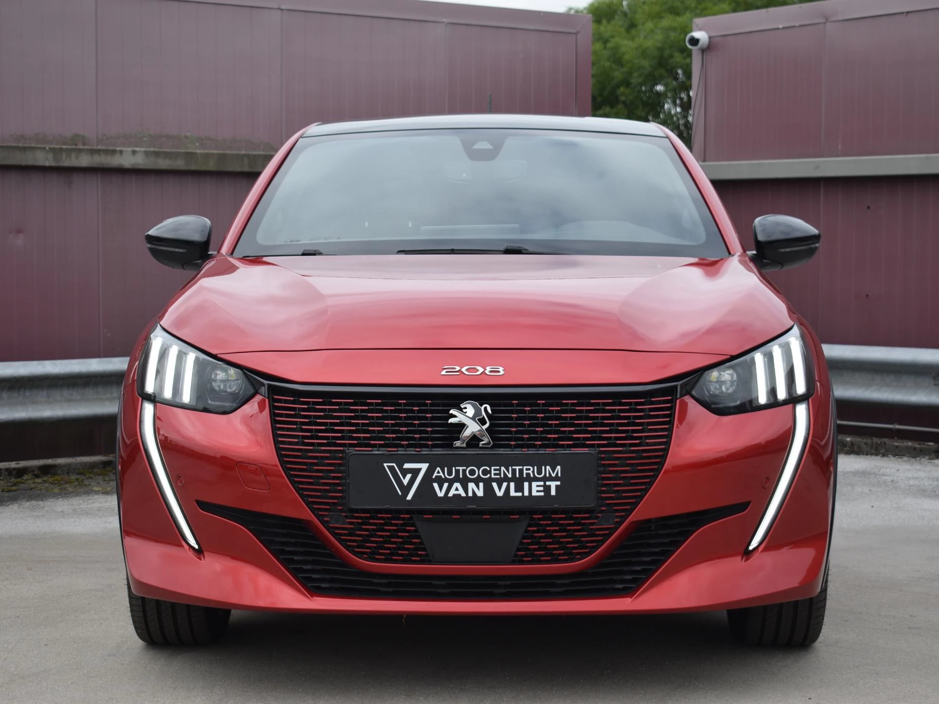 Hoofdafbeelding Peugeot e-208