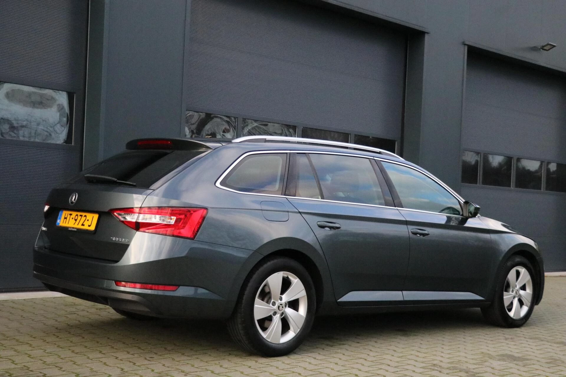 Hoofdafbeelding Škoda Superb