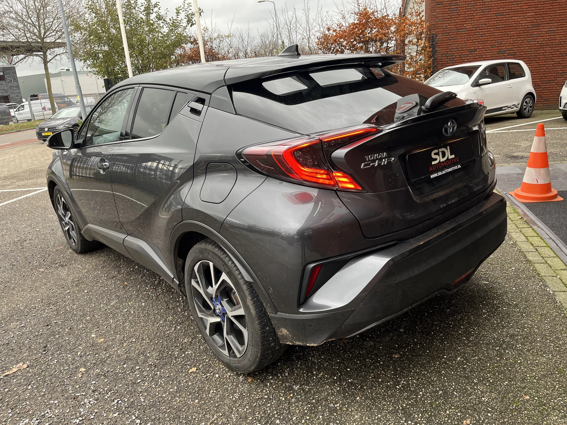 Hoofdafbeelding Toyota C-HR