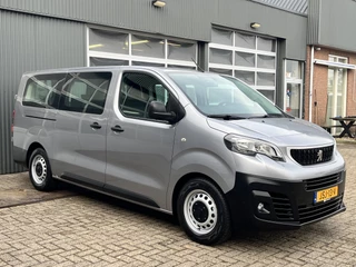 Hoofdafbeelding Peugeot Traveller Peugeot Traveller 1.5 BlueHDi XL Marge BTW en BPM vrij!! Airco Cruise controle Navigatiesysteem Personenvervoer 8-Persoons Parkeerhulp achter Apple carplay 1e eigenaar Euro 6 Bpm en Btw vrij voor particulier