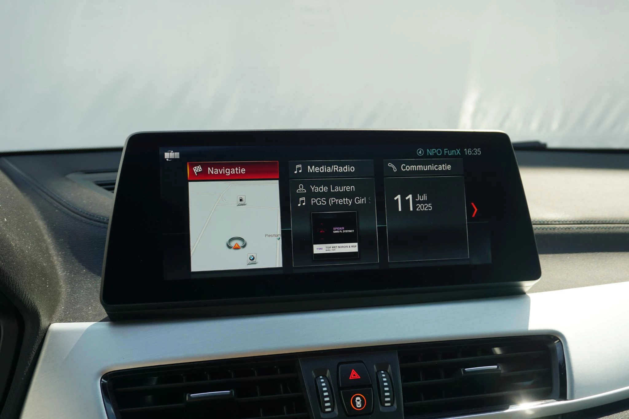 Hoofdafbeelding BMW X2