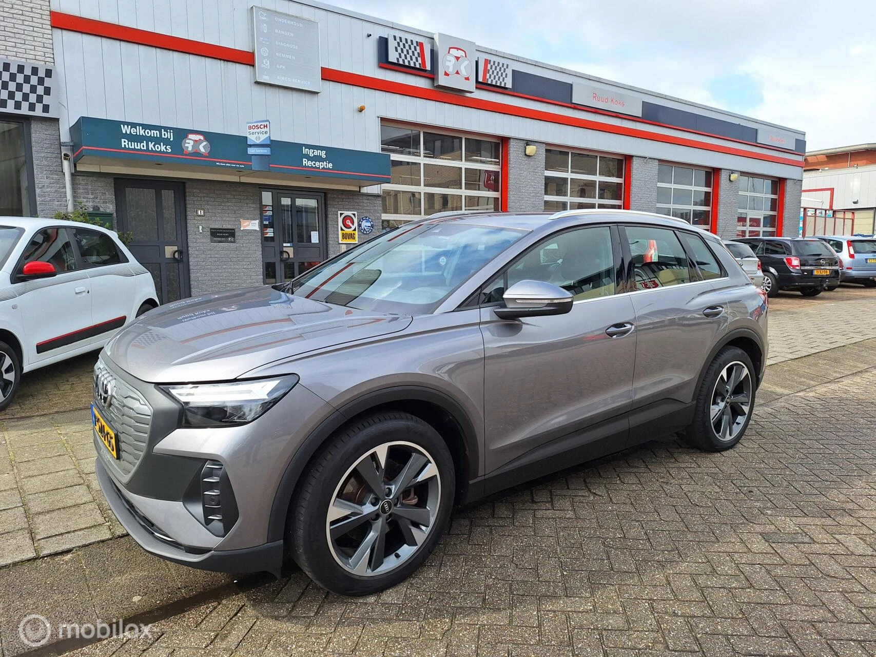 Hoofdafbeelding Audi Q4 e-tron