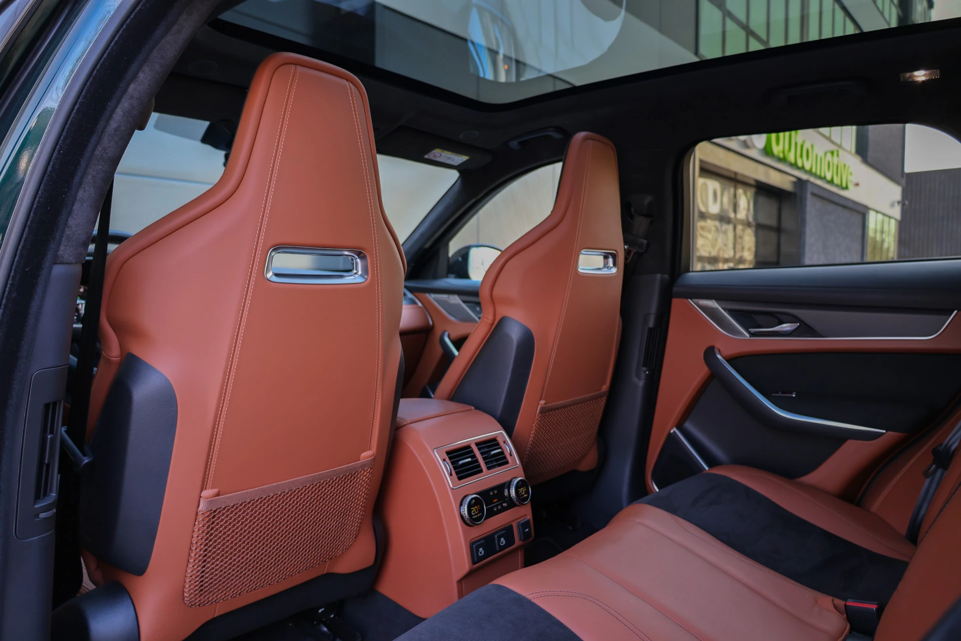 Hoofdafbeelding Jaguar F-PACE