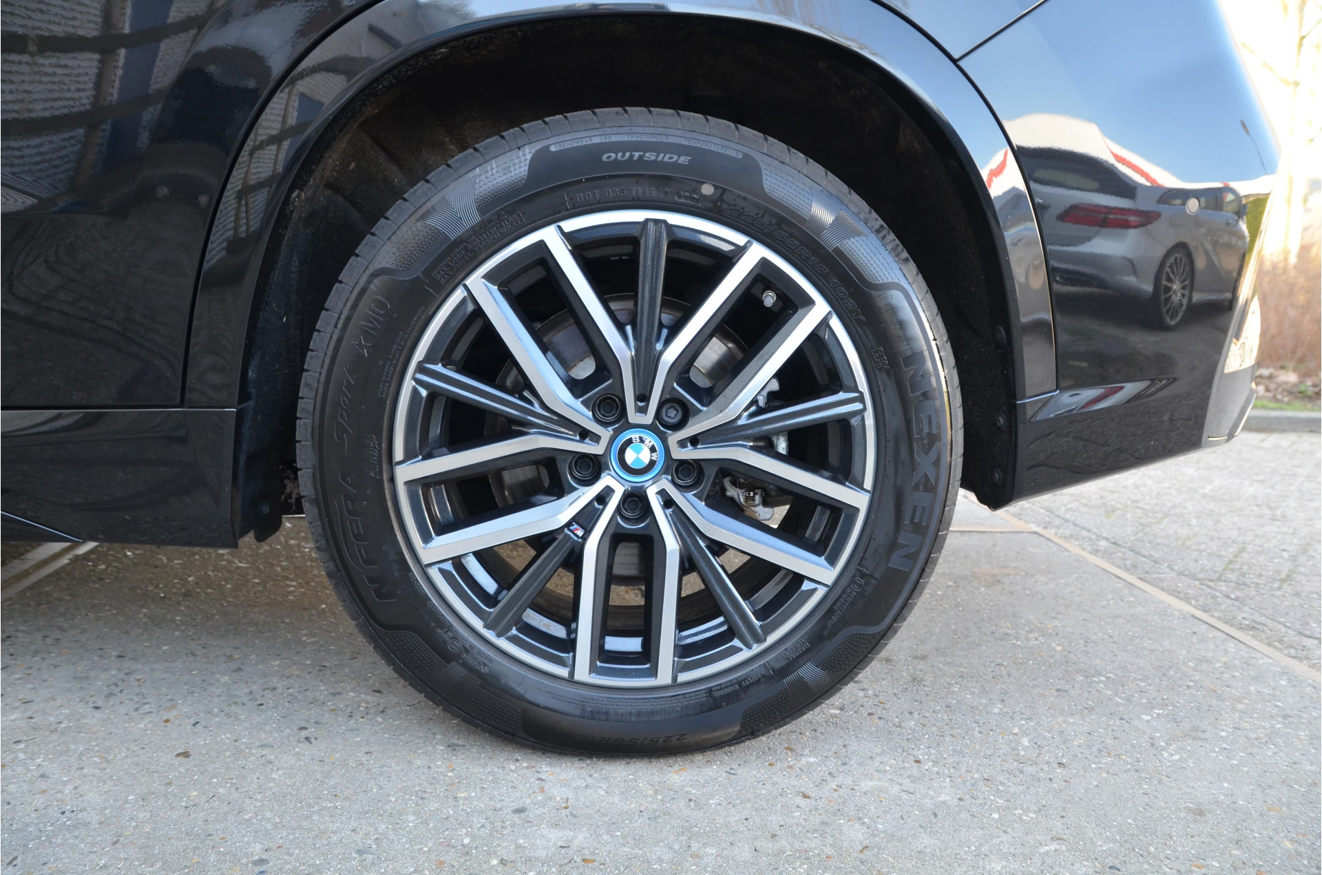 Hoofdafbeelding BMW iX1