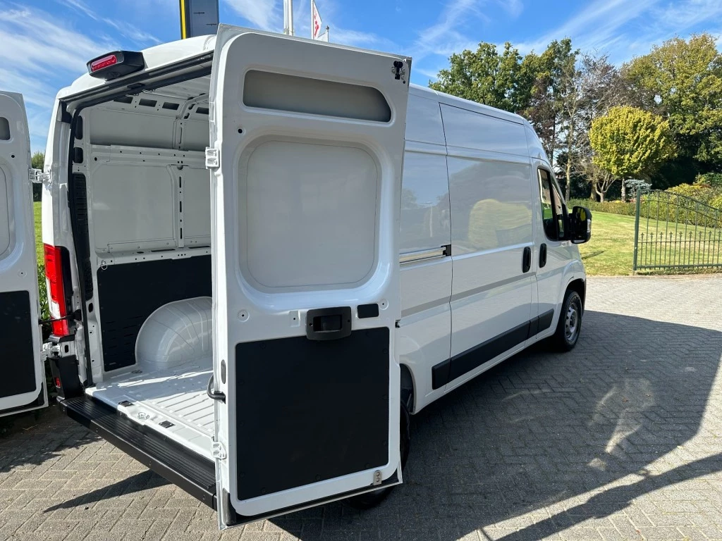 Hoofdafbeelding Opel Movano