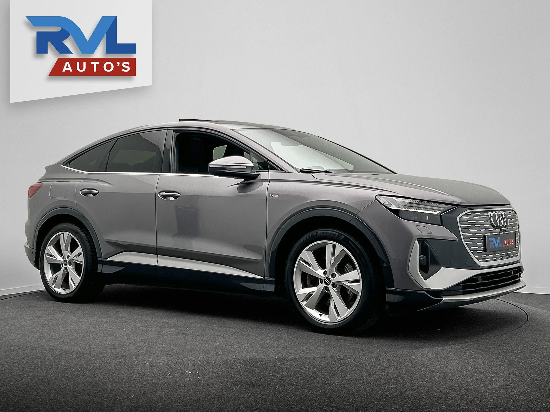 Hoofdafbeelding Audi Q4 Sportback e-tron