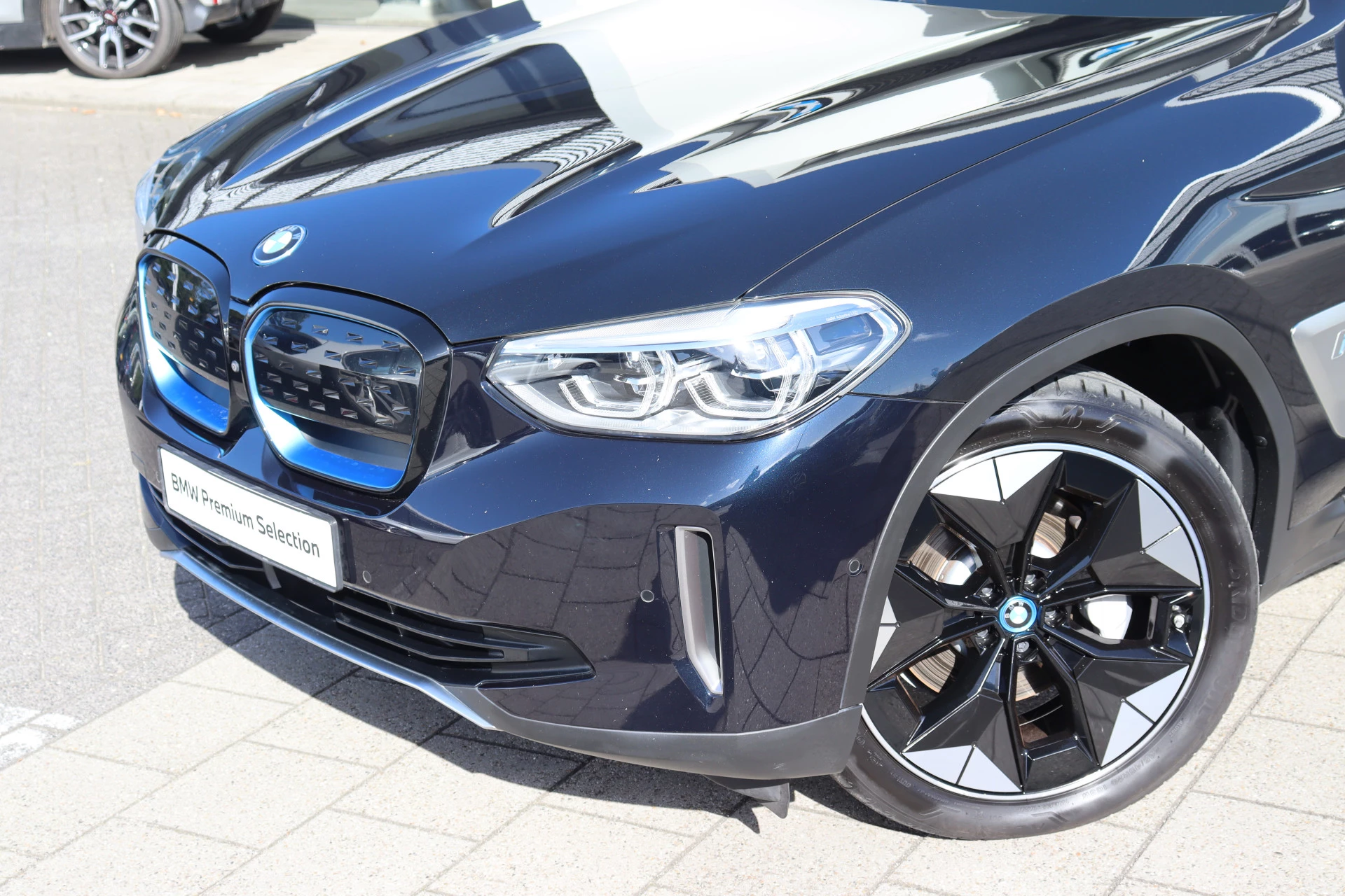 Hoofdafbeelding BMW iX3