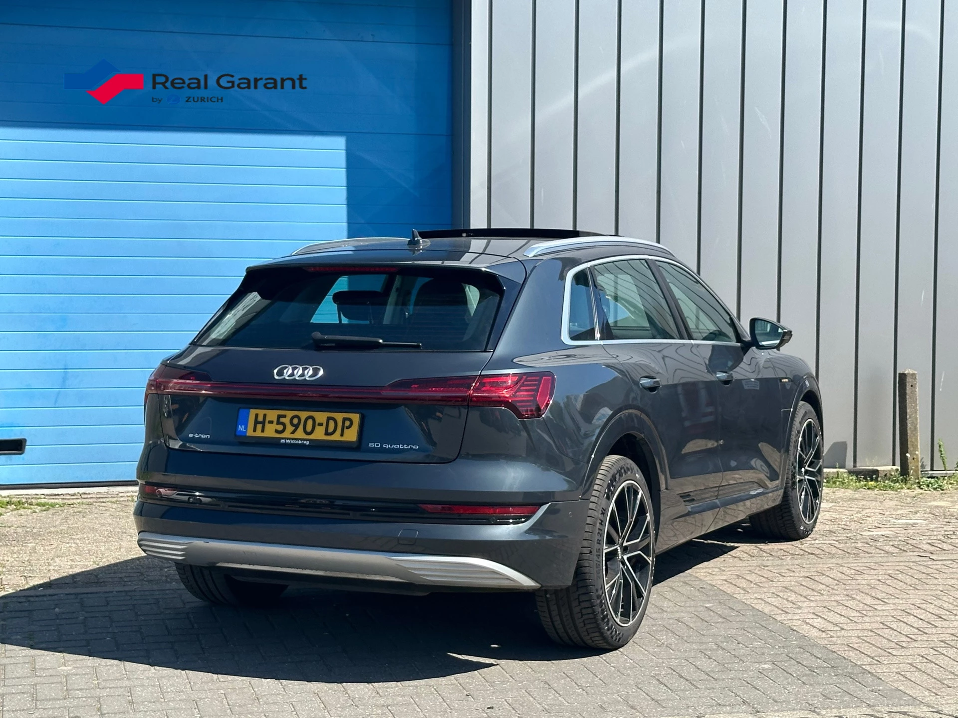 Hoofdafbeelding Audi e-tron