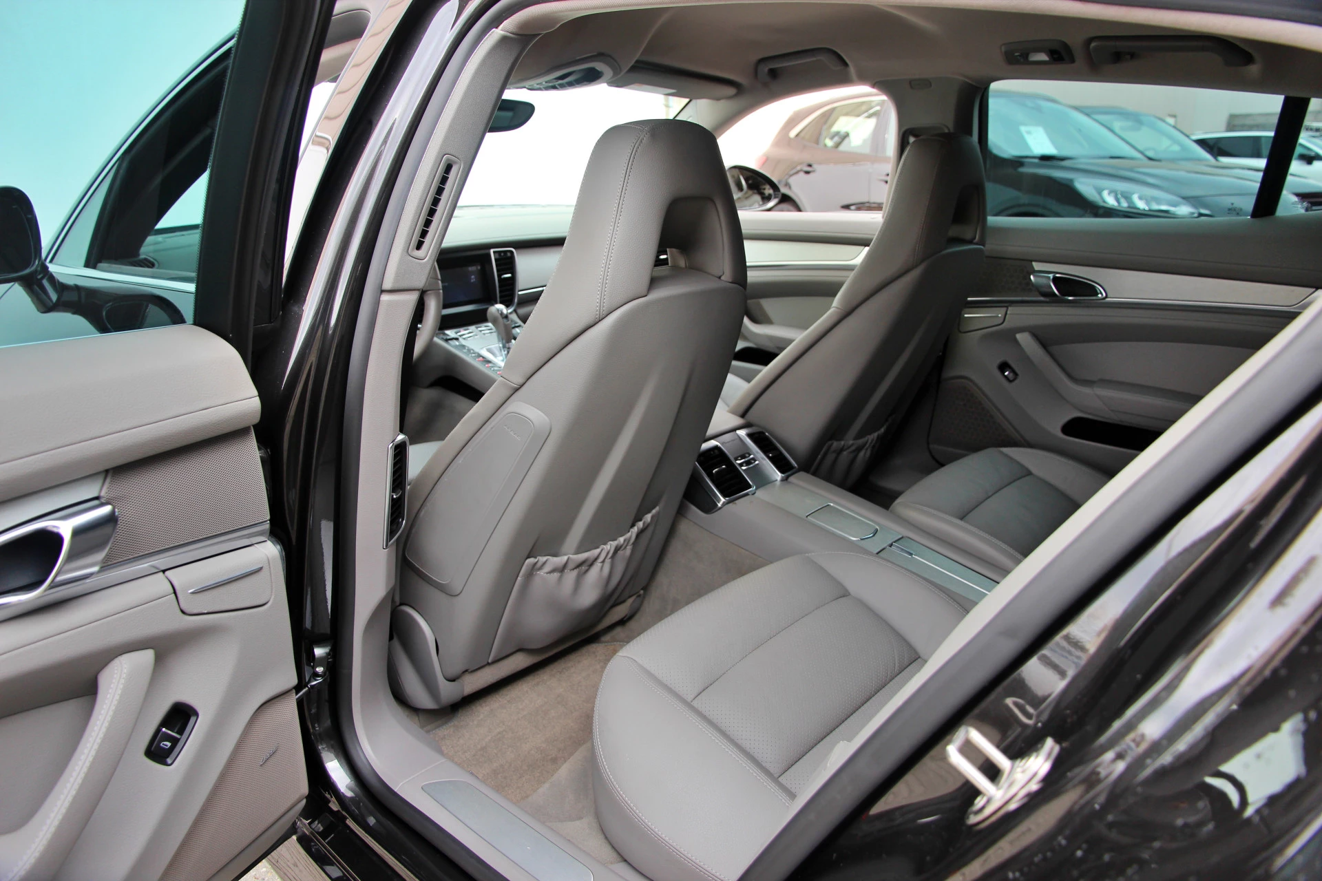 Hoofdafbeelding Porsche Panamera