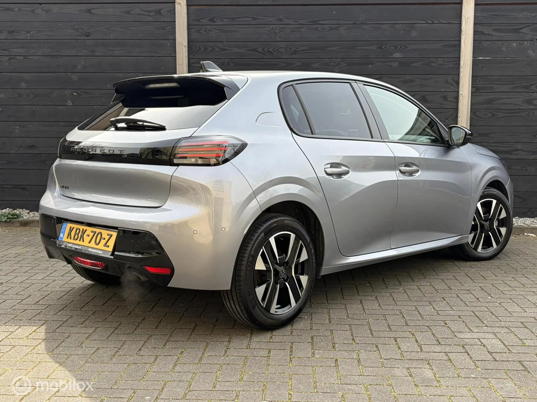 Hoofdafbeelding Peugeot 208