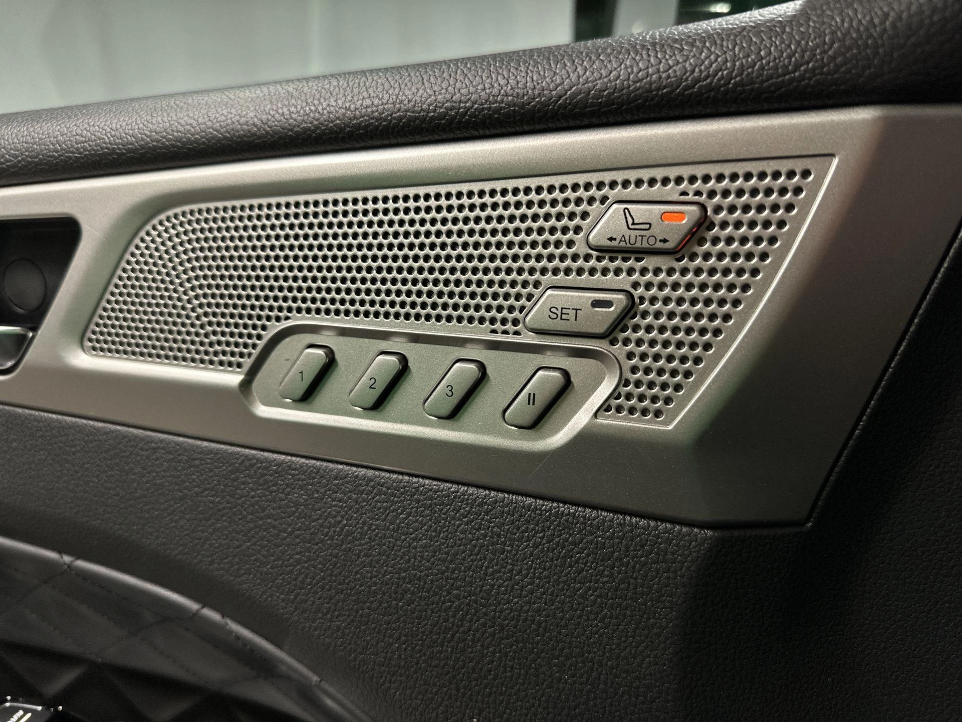 Hoofdafbeelding SsangYong Rexton