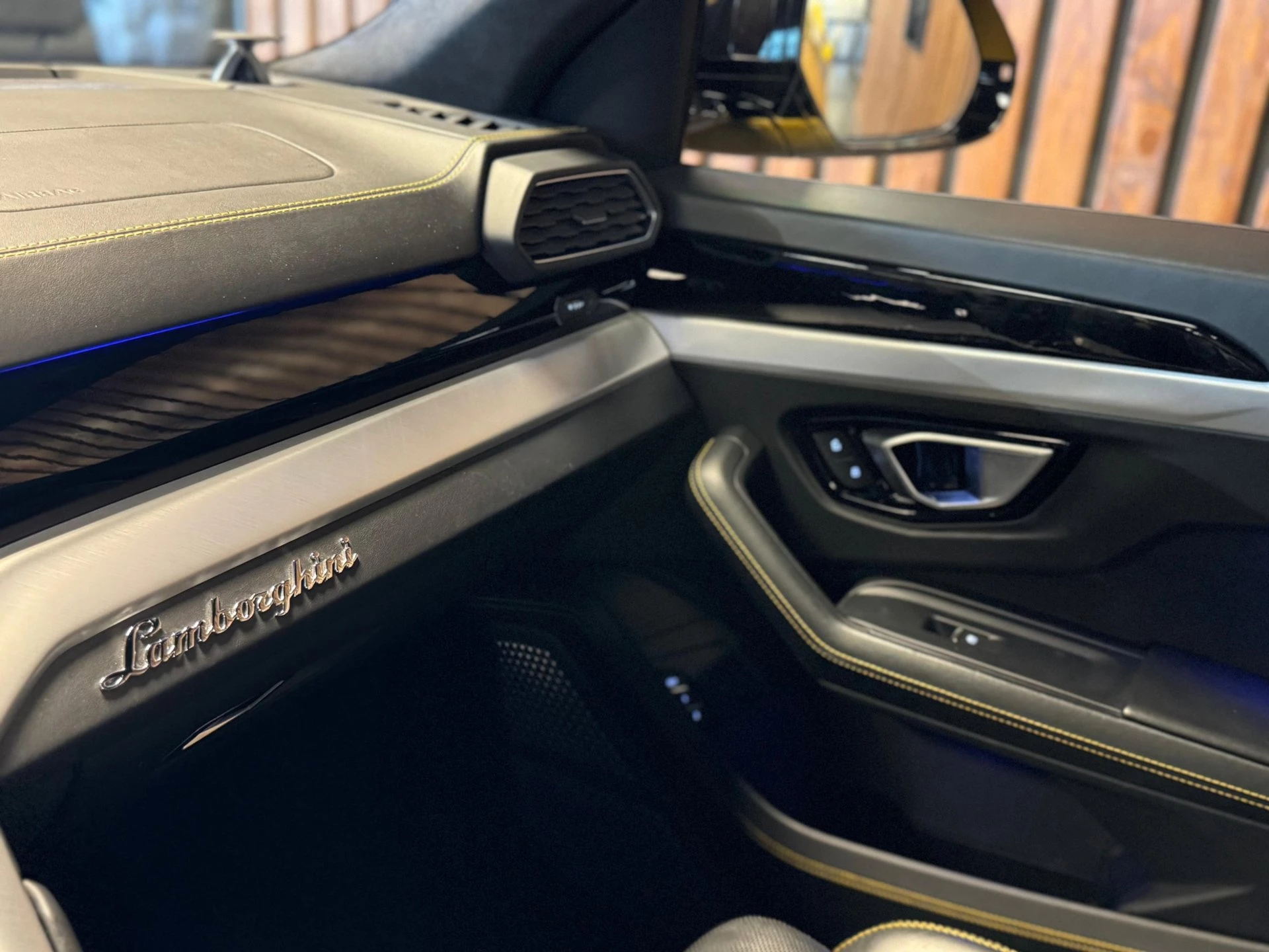 Hoofdafbeelding Lamborghini Urus