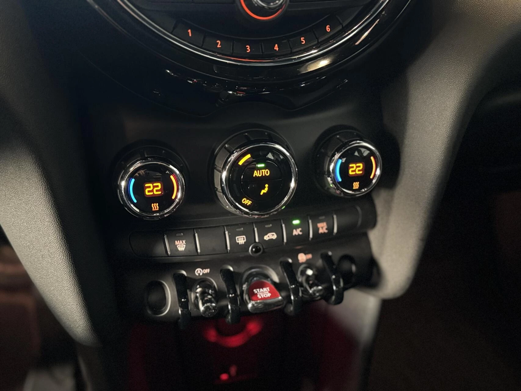 Hoofdafbeelding MINI One