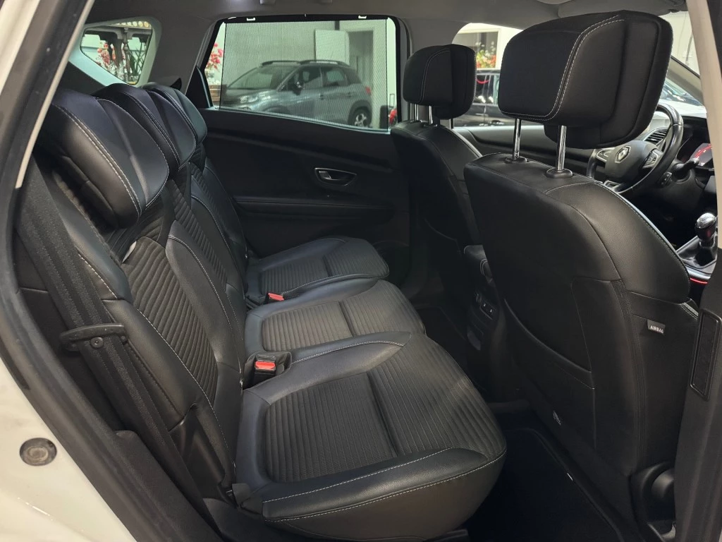 Hoofdafbeelding Renault Scénic