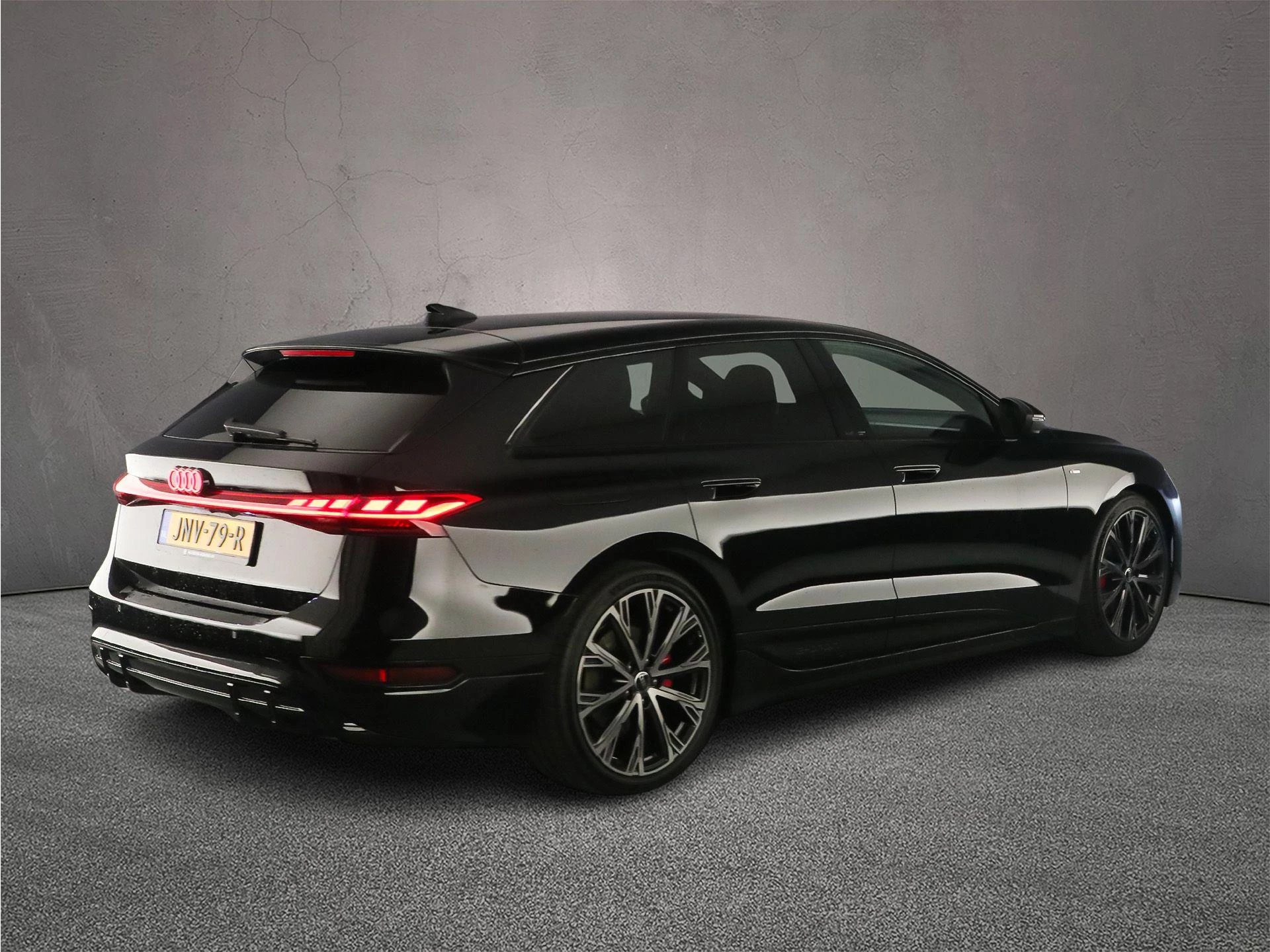 Hoofdafbeelding Audi A6 Avant e-tron
