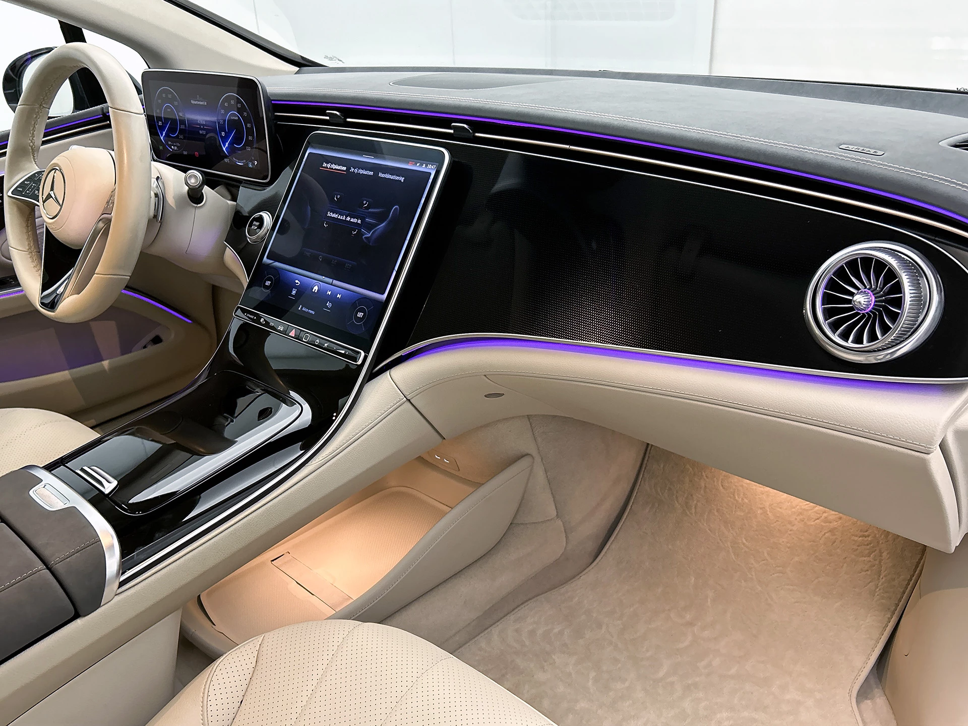 Hoofdafbeelding Mercedes-Benz EQS