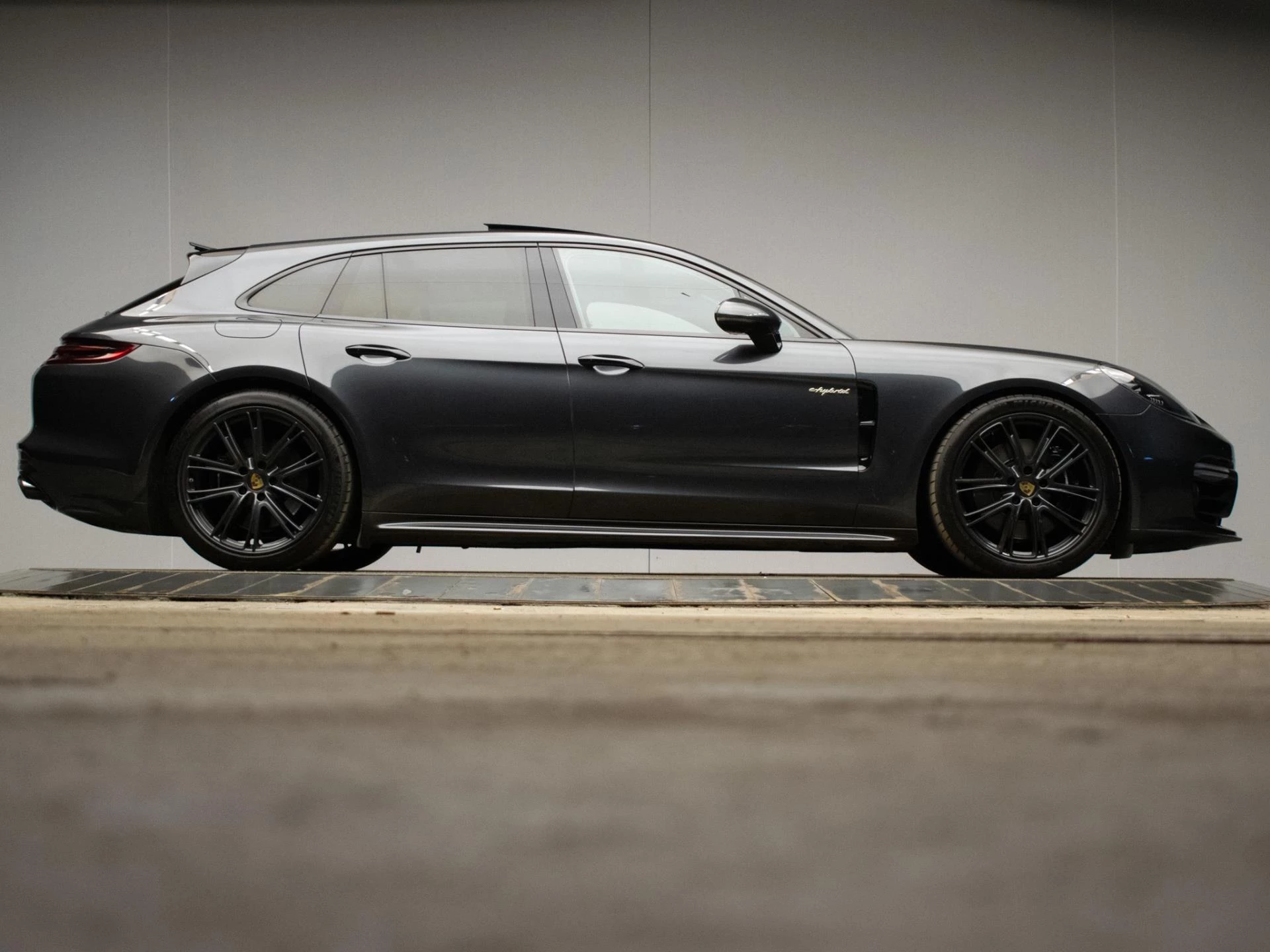 Hoofdafbeelding Porsche Panamera