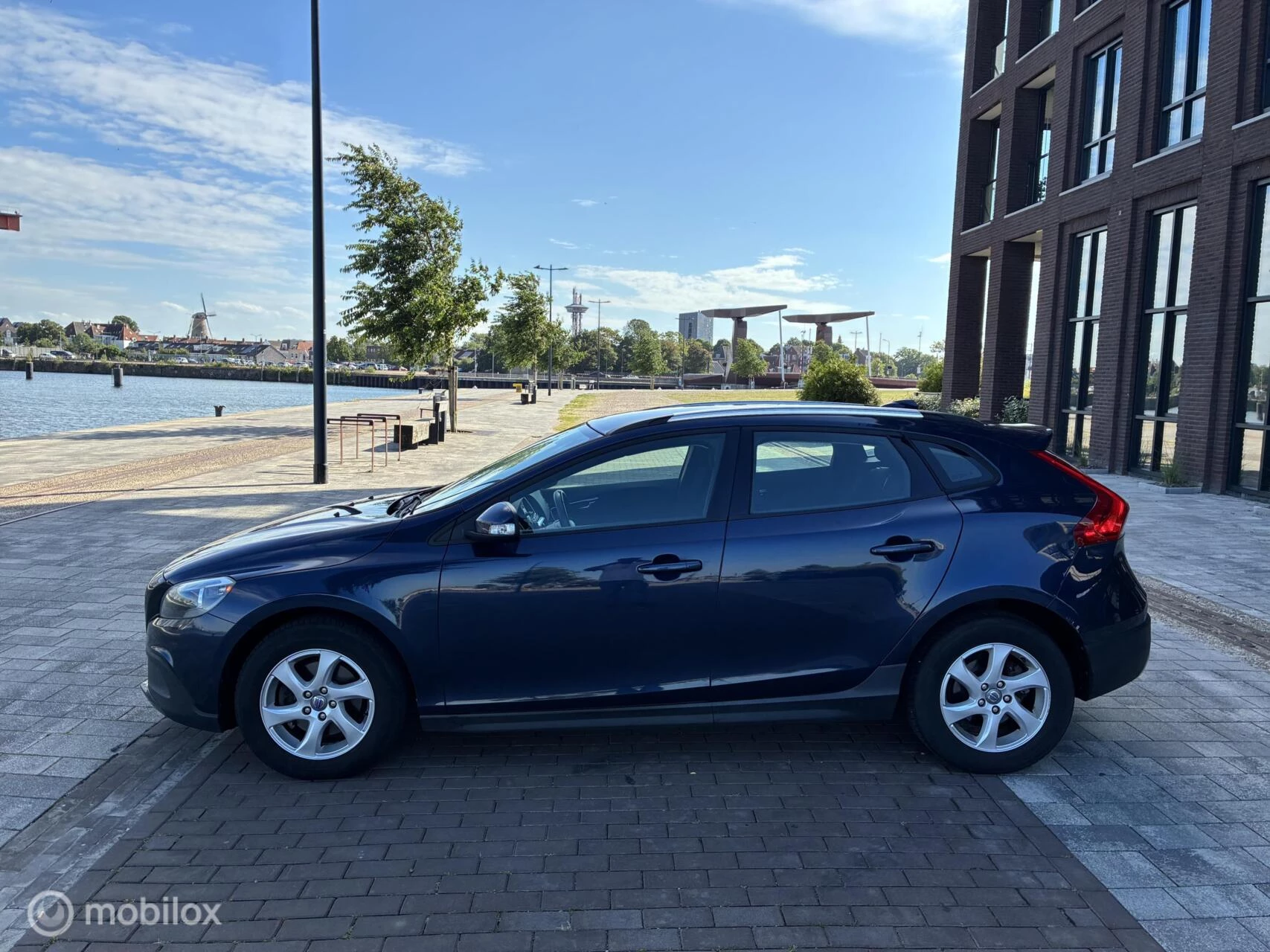 Hoofdafbeelding Volvo V40