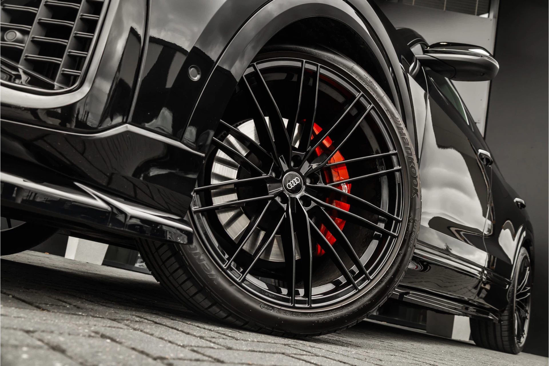 Hoofdafbeelding Audi Q8