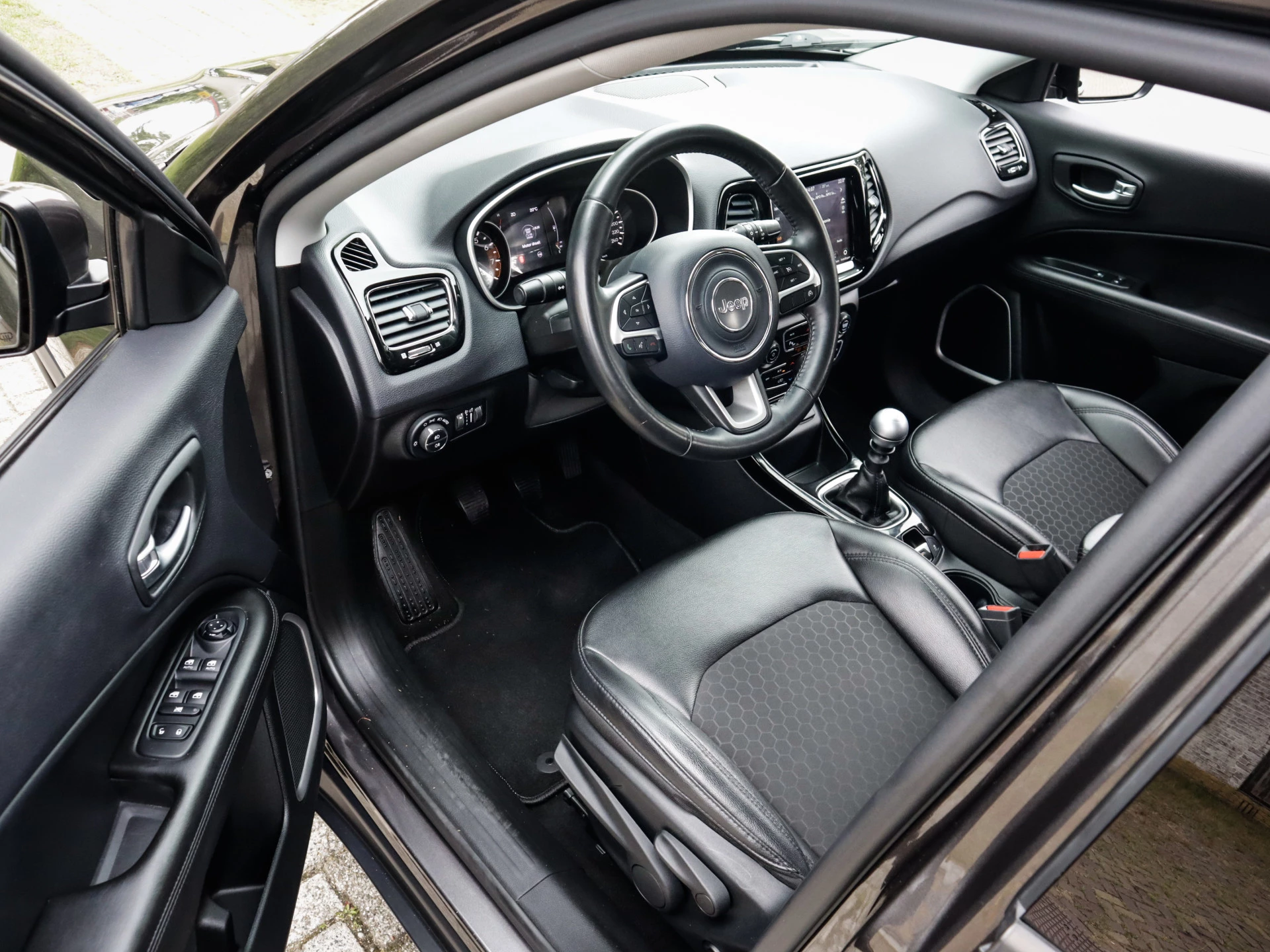 Hoofdafbeelding Jeep Compass
