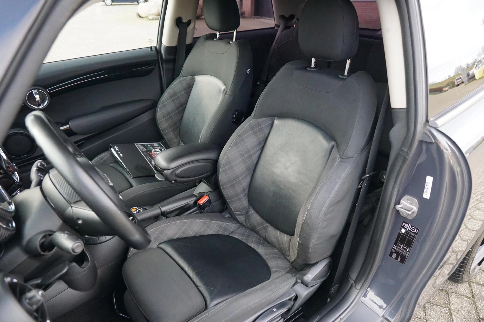 Hoofdafbeelding MINI Cooper S