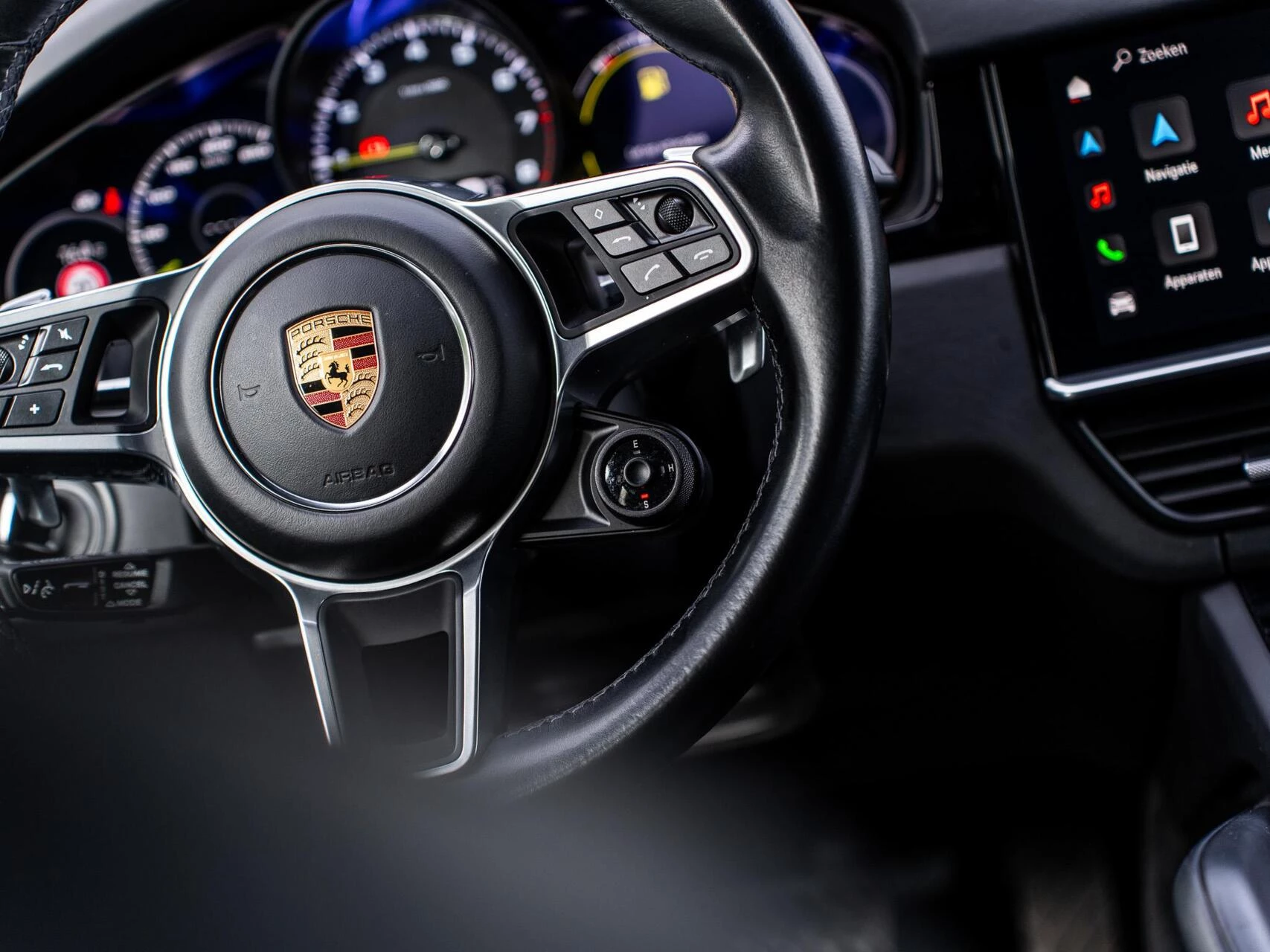 Hoofdafbeelding Porsche Cayenne