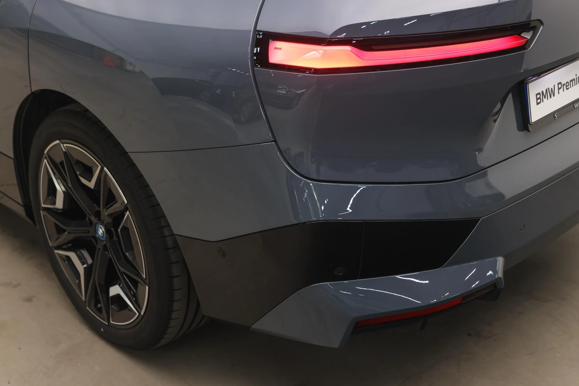 Hoofdafbeelding BMW iX