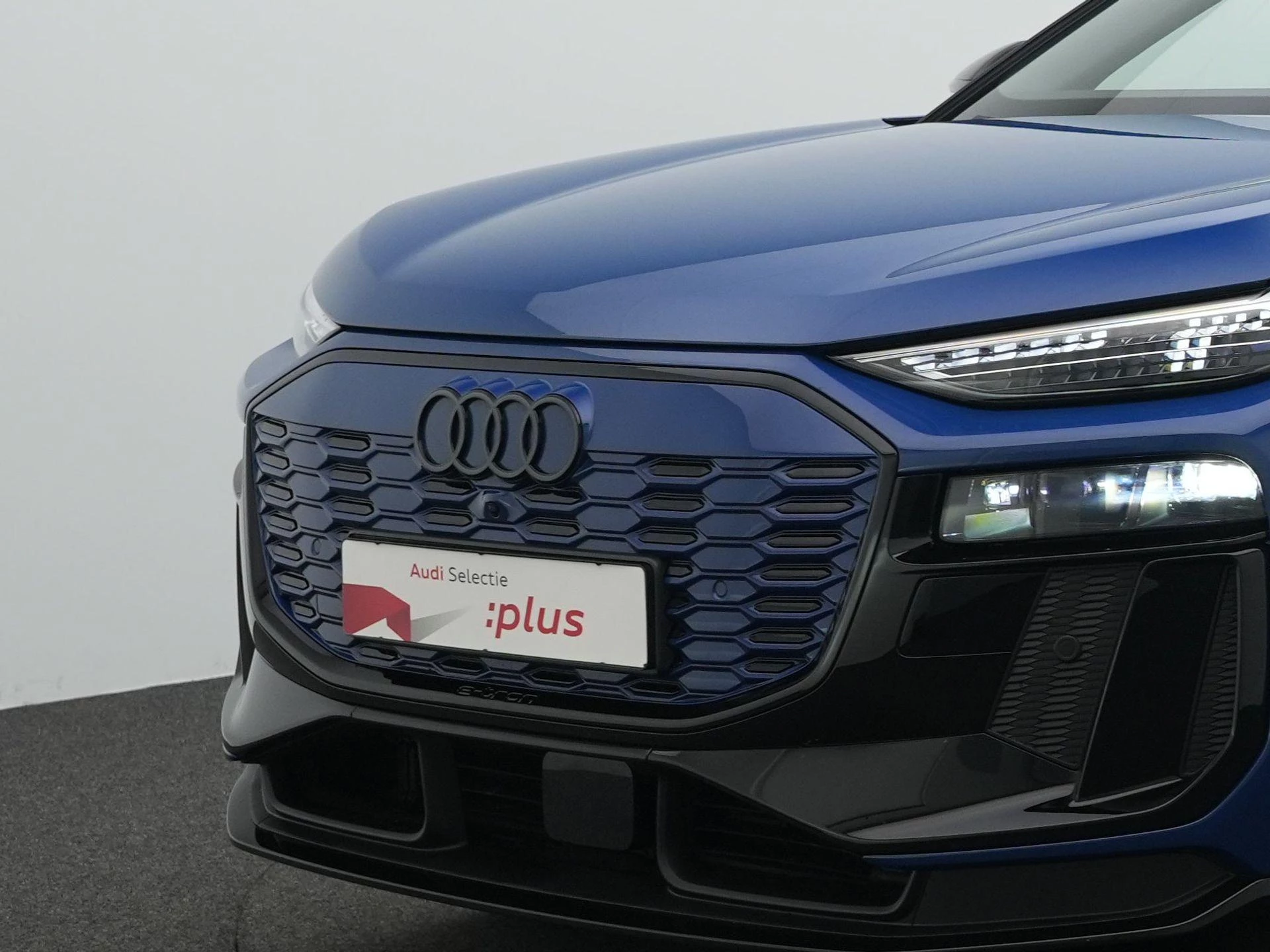 Hoofdafbeelding Audi Q6