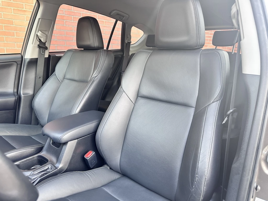 Hoofdafbeelding Toyota RAV4