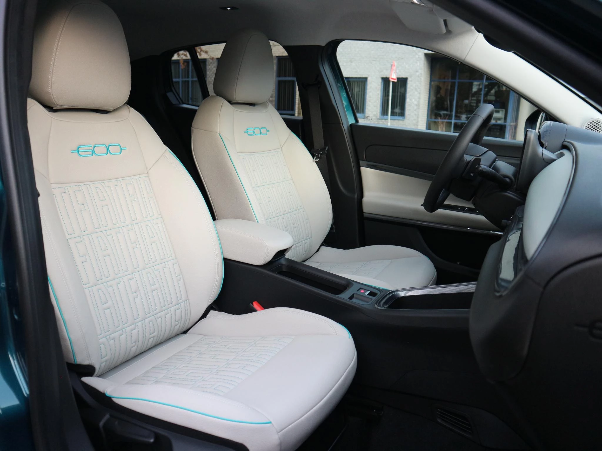 Hoofdafbeelding Fiat 600