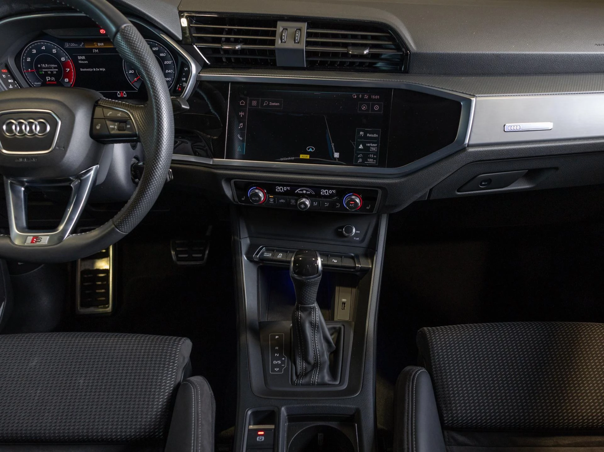 Hoofdafbeelding Audi Q3