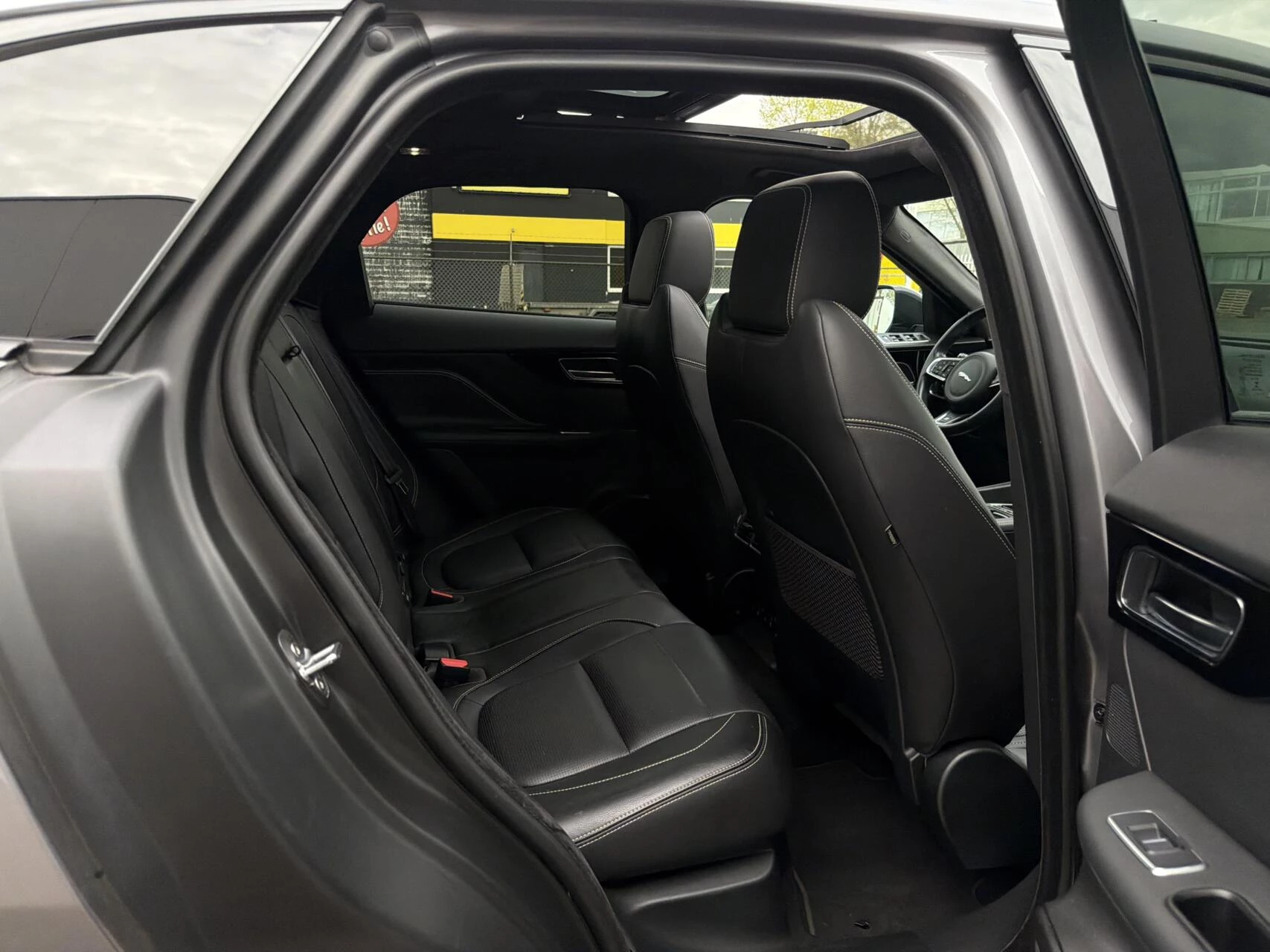 Hoofdafbeelding Jaguar F-PACE