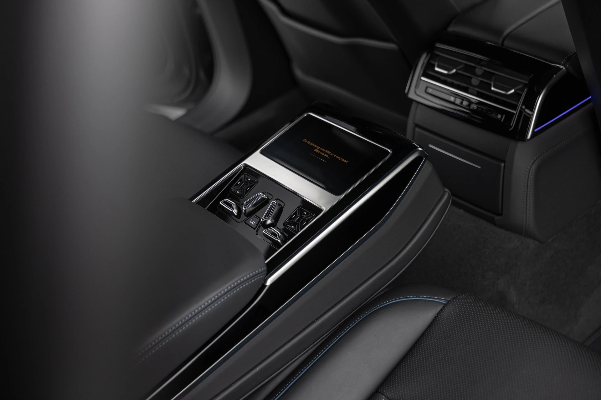 Hoofdafbeelding Audi A8