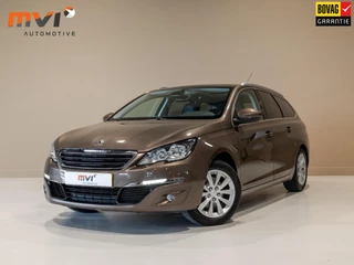 Peugeot 308 SW 1.2 e-THP Blue Lease Executive / 131pk / Panorama dak / Trekhaak / Leder /