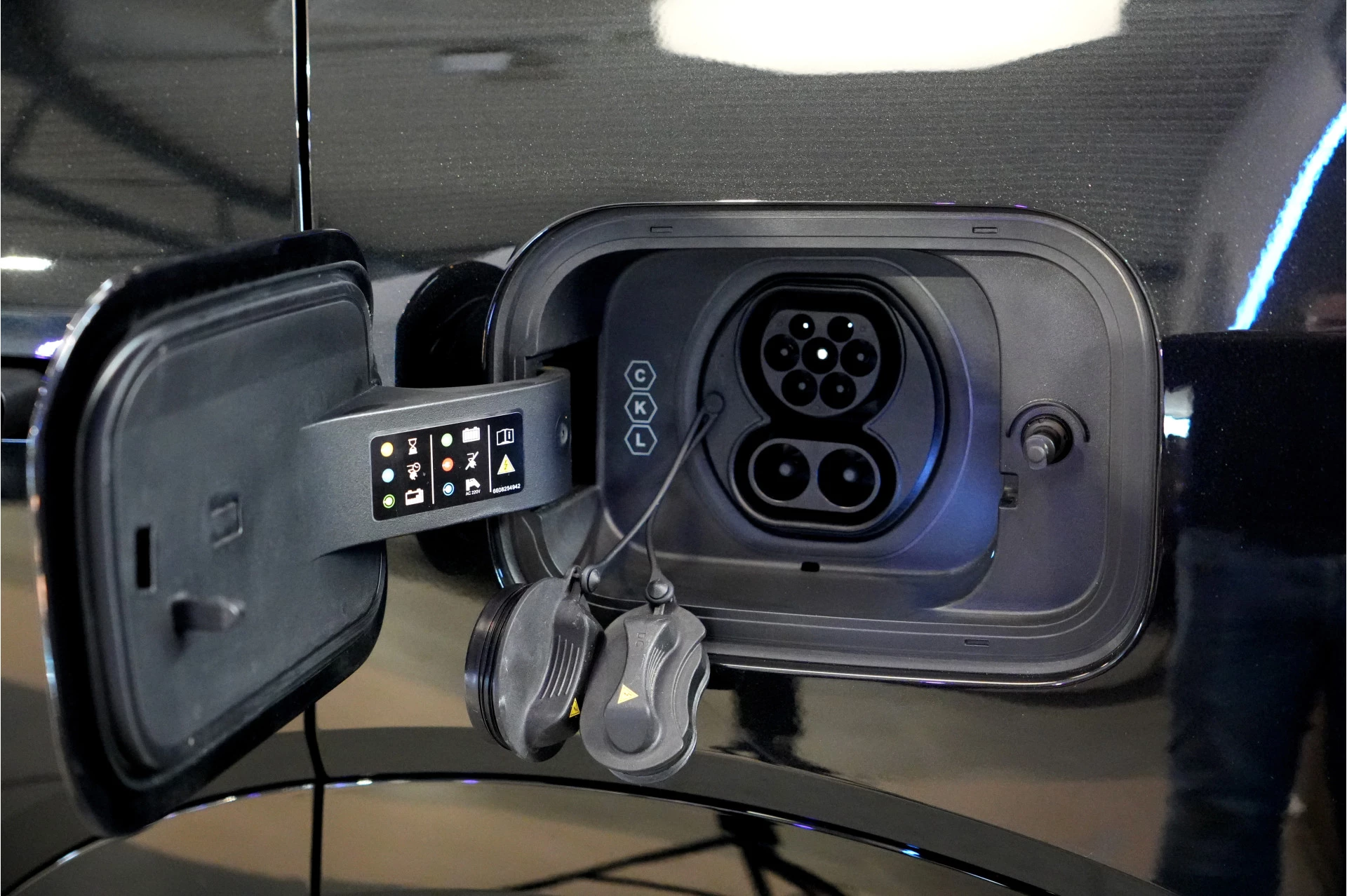 Hoofdafbeelding Lynk & Co 08